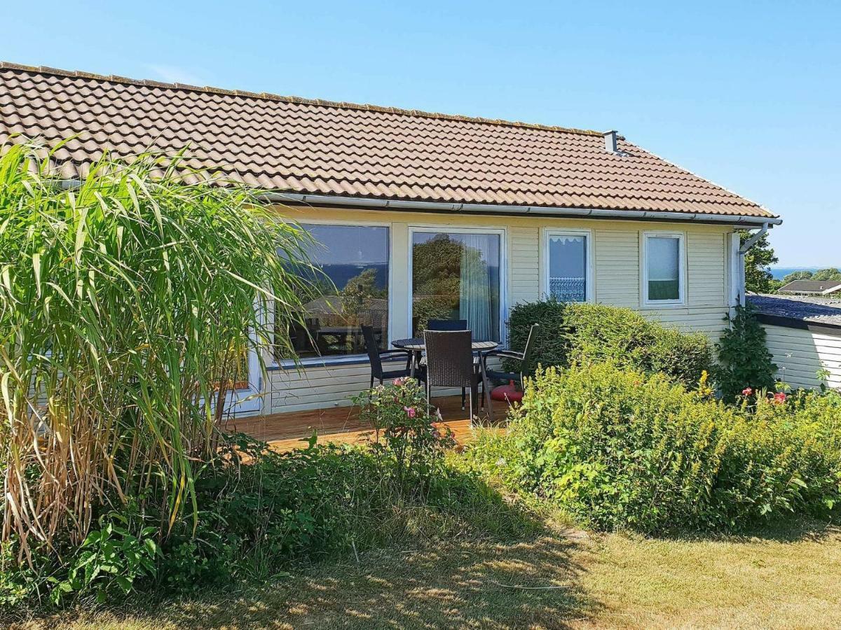 4 Person Holiday Home In Augustenborg Asserballeskov Esterno foto